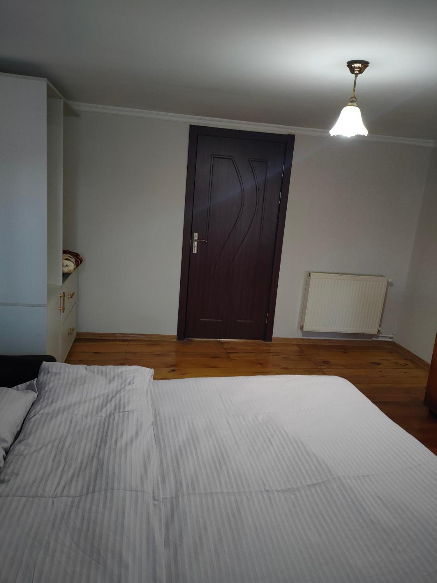 Ni- Ke Hotel Ckaltubo Szoba fotó